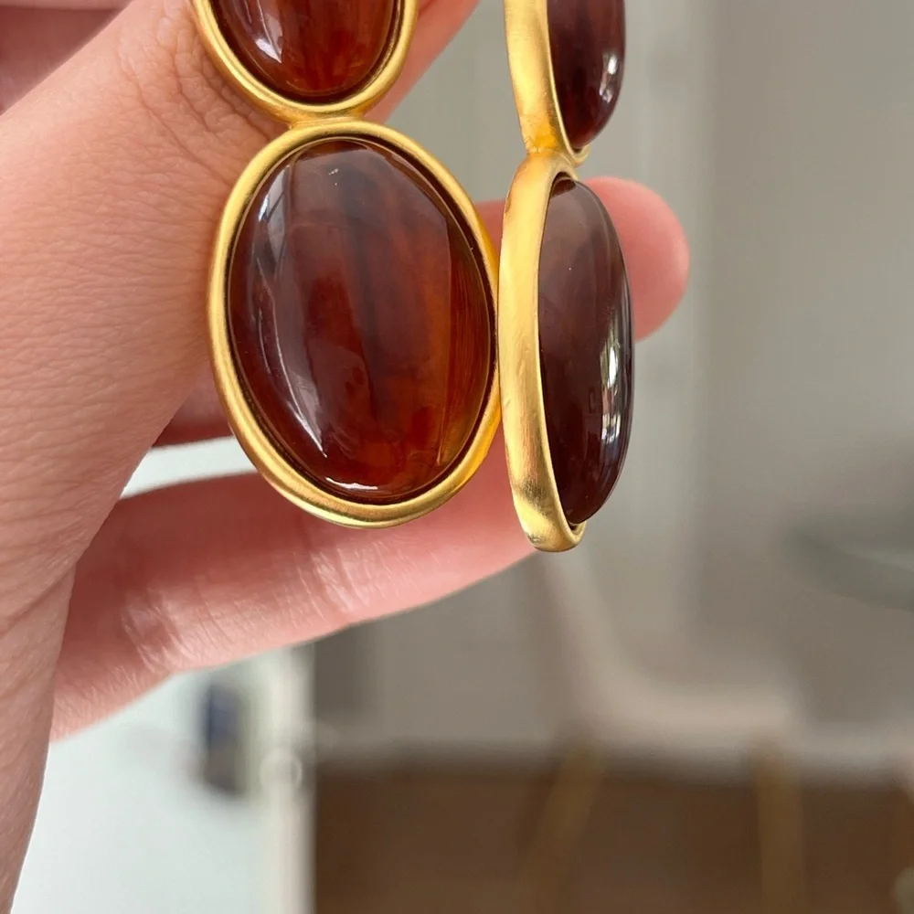 Vintage Givenchy Amber Resin Cabochon Drop Dangle Matte Gold Long Clip Earrings - Picture 11 of 12